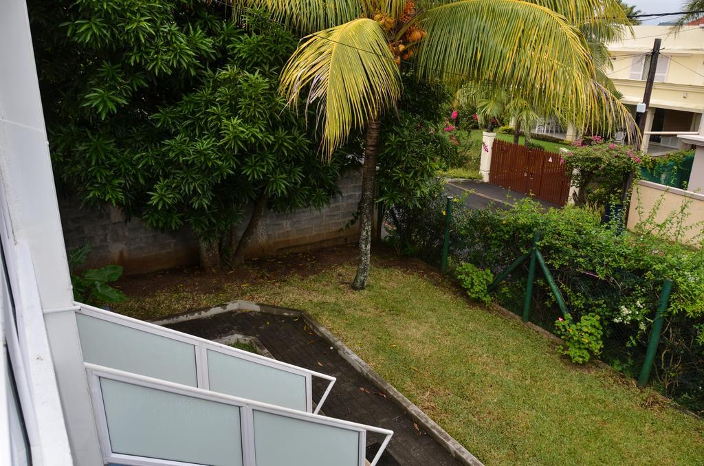 Les Gentilhommieres Guest House Trou aux Biches Exterior photo