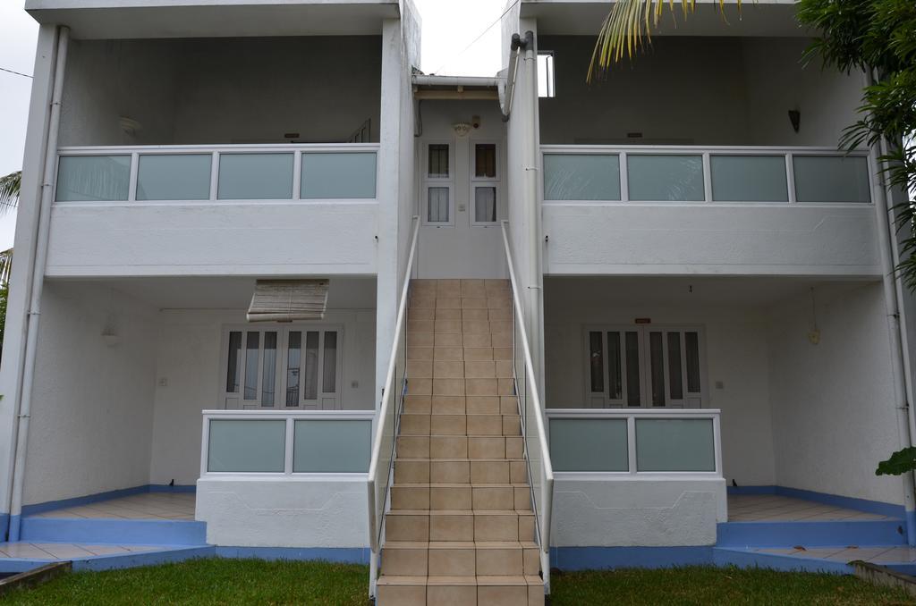 Les Gentilhommieres Guest House Trou aux Biches Exterior photo