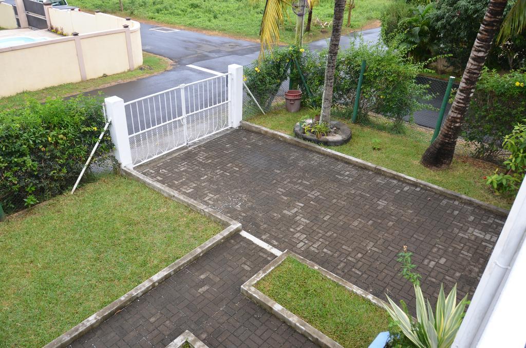 Les Gentilhommieres Guest House Trou aux Biches Exterior photo