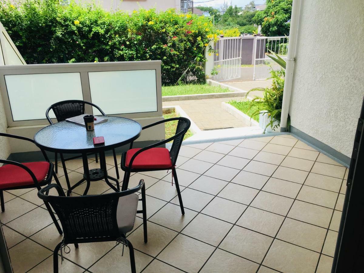 Les Gentilhommieres Guest House Trou aux Biches Exterior photo